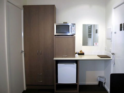 Chalambar Motel - Accommodation Redcliffe 2
