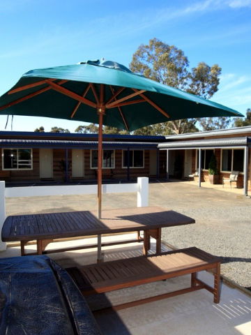 Chalambar Motel - Accommodation Redcliffe 3
