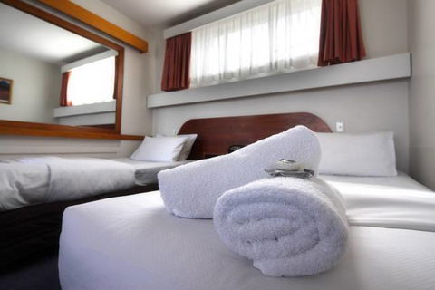 City View Motel ( Hobart) - Accommodation Redcliffe 0