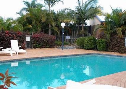 Comfort Inn Bert Hinkler - Accommodation Redcliffe 1