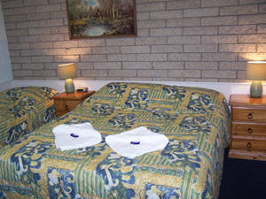 Ebor Falls Hotel Motel - Accommodation Redcliffe 0