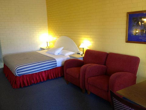 Econo Lodge Statesman Ararat - Accommodation Redcliffe 4