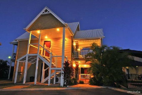 Edge On Beaches - Accommodation Redcliffe 6