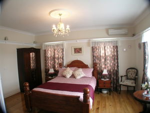Johnstone's on Oxley Bed & Breakfast