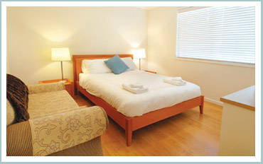 Lakeside Studio - Accommodation Redcliffe 0