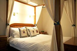 Lazy River Boutique Bed And Breakfast - Accommodation Redcliffe 0