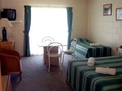 Park Hotel Motel - Accommodation Redcliffe 2