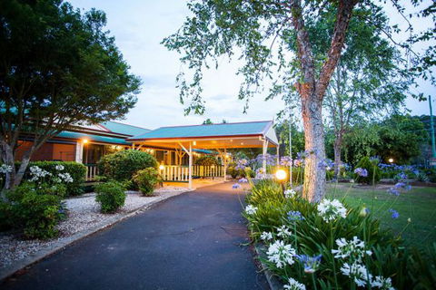 Bonville Lodge - Accommodation Redcliffe 3