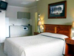 Saltbush Motor Inn - Accommodation Redcliffe 0