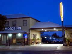 Saltbush Motor Inn - Accommodation Redcliffe 3
