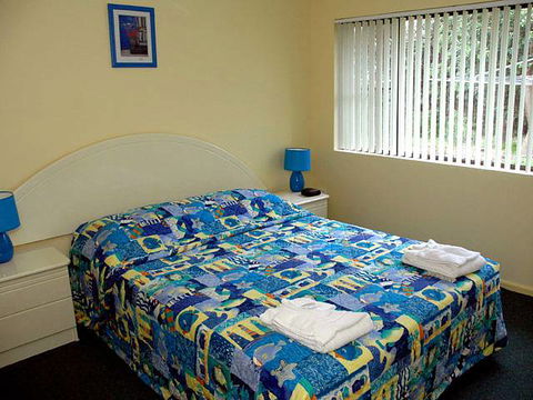 Seashells Beachfront Resort - Accommodation Redcliffe 1