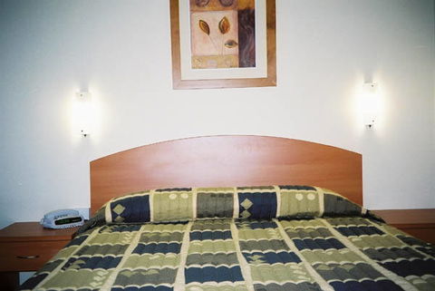 Sundowner Gardenia Motel Inn - Accommodation Redcliffe 1