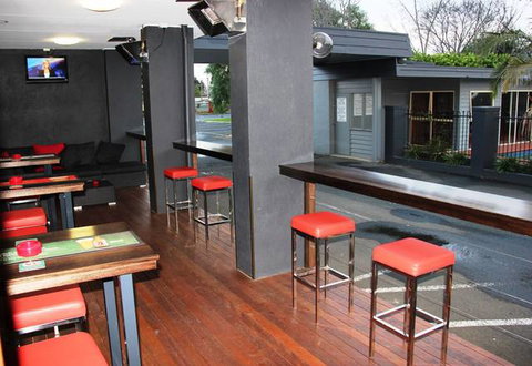 Sunshine Motor Inn - Accommodation Redcliffe 12