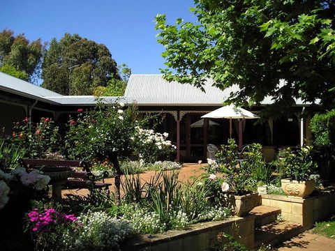 The Noble Grape - Accommodation Redcliffe 0
