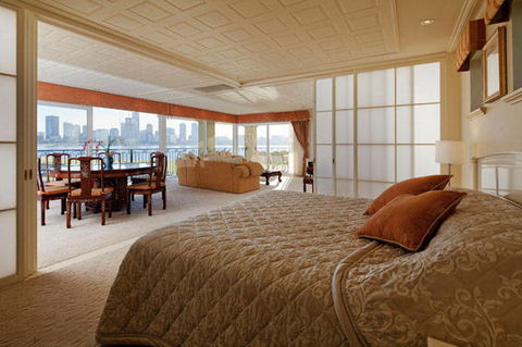 The Peninsula - Riverside Serviced Apartments - Accommodation Redcliffe 7