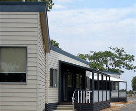 Cooke Point Holiday Park - Aspen Parks - Accommodation Redcliffe 2