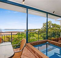 Beach View Holiday Villa - Accommodation Redcliffe
