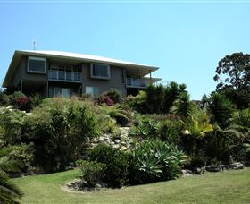 Sapphire Beach B&B - Accommodation Redcliffe 1