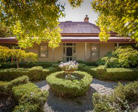 Erindale Guest House - Accommodation Redcliffe 0
