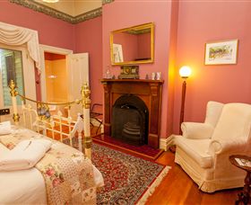 Erindale Guest House - Accommodation Redcliffe 2
