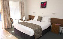 Cobar Crossroads Motel - Cobar - Accommodation Redcliffe 2