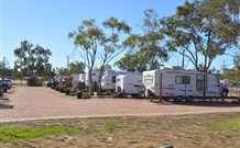 Lightning Ridge Outback Resort And Caravan Park - Lightning Ridge - Accommodation Redcliffe 1