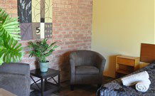 Lightning Ridge Outback Resort And Caravan Park - Lightning Ridge - Accommodation Redcliffe 4
