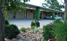 Lowesdale NSW Accommodation Redcliffe