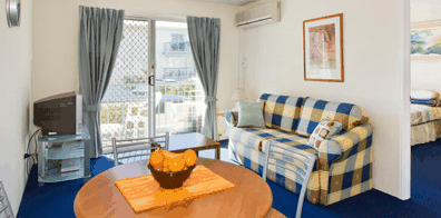 Raffles Royale Apartments - Accommodation Redcliffe 2