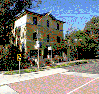 Lamrock Lodge - Accommodation Redcliffe
