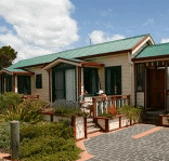 Beach Retreat Tourist Park - Accommodation Redcliffe