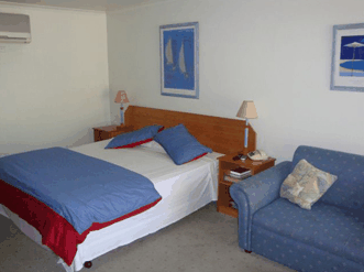 Surf City Motel - Accommodation Redcliffe 1