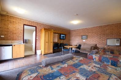 Blue Gum Motor Inn - Accommodation Redcliffe 1