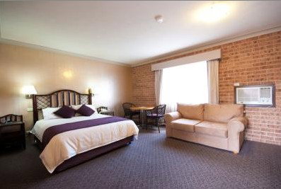Blue Gum Motor Inn - Accommodation Redcliffe 3