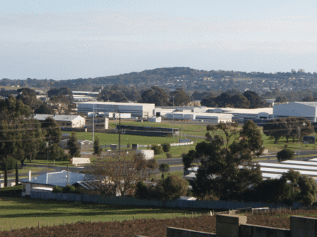 Limestone Coast Tourist Park - Accommodation Redcliffe 1