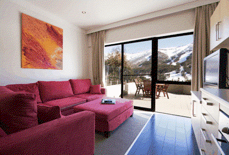 The Lantern Apartments - Accommodation Redcliffe 4