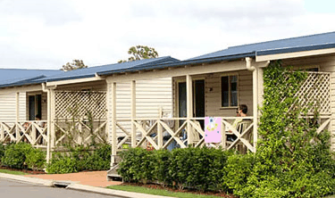 Beachfront Holiday Resort - Accommodation Redcliffe