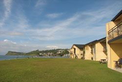 Lennox Head Beachfront Apartments - Accommodation Redcliffe 2