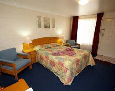 Alabaster Motel - Accommodation Redcliffe 3