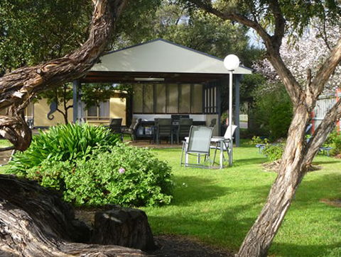 Rye Beach Motel & Apartments - Accommodation Redcliffe 3