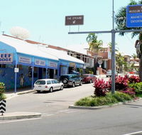 Reef Lodge Backpackers - Accommodation Redcliffe