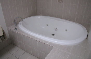 Golf Links Motel - Accommodation Redcliffe 2