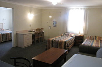 Golf Links Motel - Accommodation Redcliffe 4