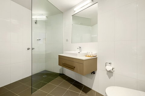 Quest On Doncaster - Accommodation Redcliffe 4
