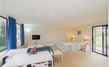 Annies Bed And Breakfast - Accommodation Redcliffe 1