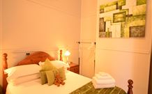 Fabulous Location - Accommodation Redcliffe 1