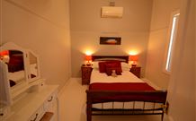 Fabulous Location - Accommodation Redcliffe 0