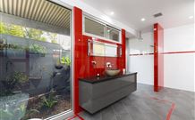 Nest Cottages - Accommodation Redcliffe 3