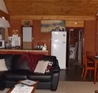 Pinegrove Cottage - Accommodation Redcliffe