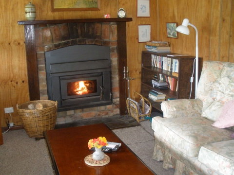Fairview Farm Cottages - Accommodation Redcliffe 2